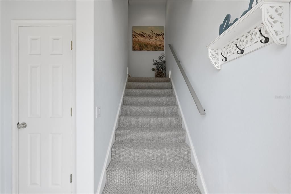 待售: $1,500,000 (2 贝兹, 2 浴室, 1968 平方英尺)