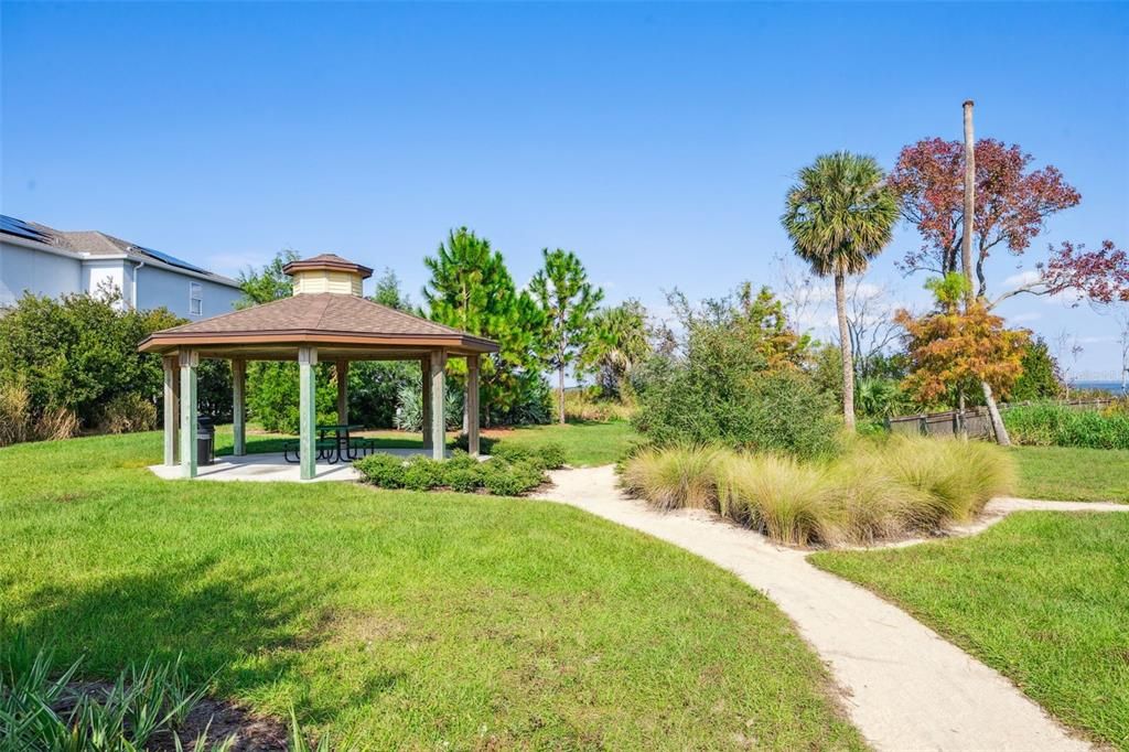 En Venta: $999,000 (5 camas, 3 baños, 3563 Pies cuadrados)