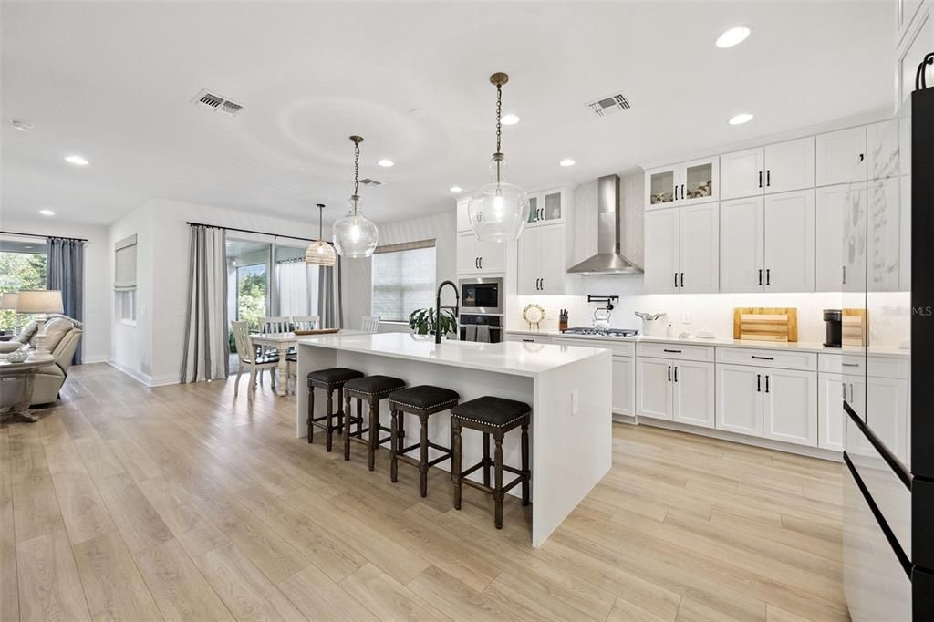 En Venta: $999,000 (5 camas, 3 baños, 3563 Pies cuadrados)