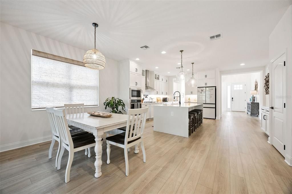 En Venta: $999,000 (5 camas, 3 baños, 3563 Pies cuadrados)