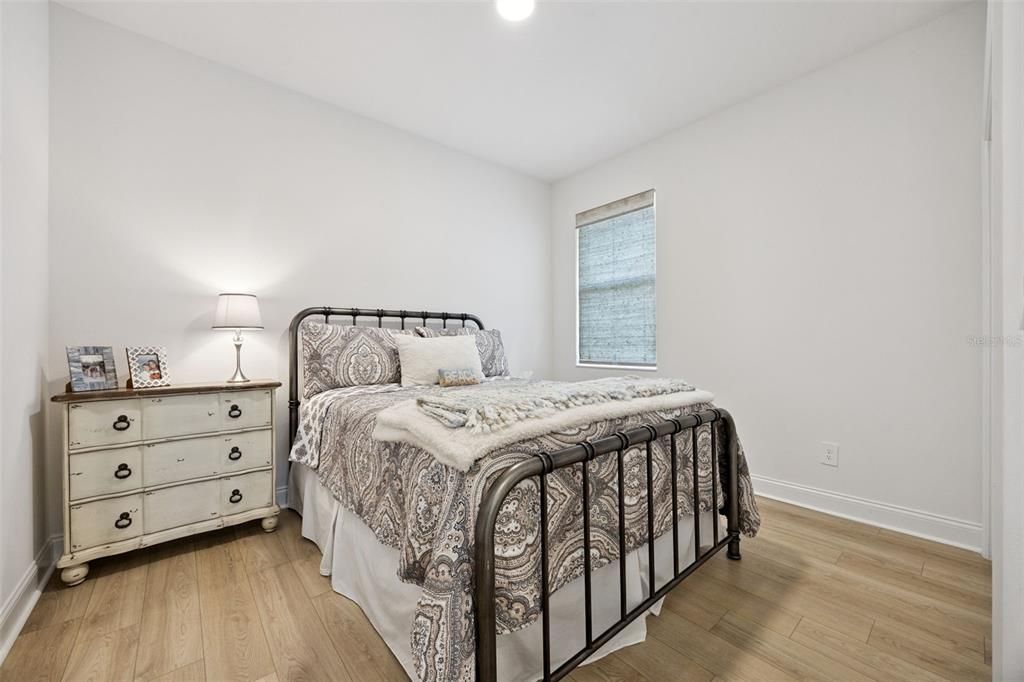 En Venta: $999,000 (5 camas, 3 baños, 3563 Pies cuadrados)