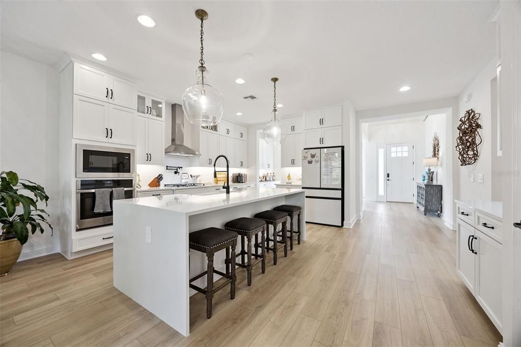 En Venta: $999,000 (5 camas, 3 baños, 3563 Pies cuadrados)