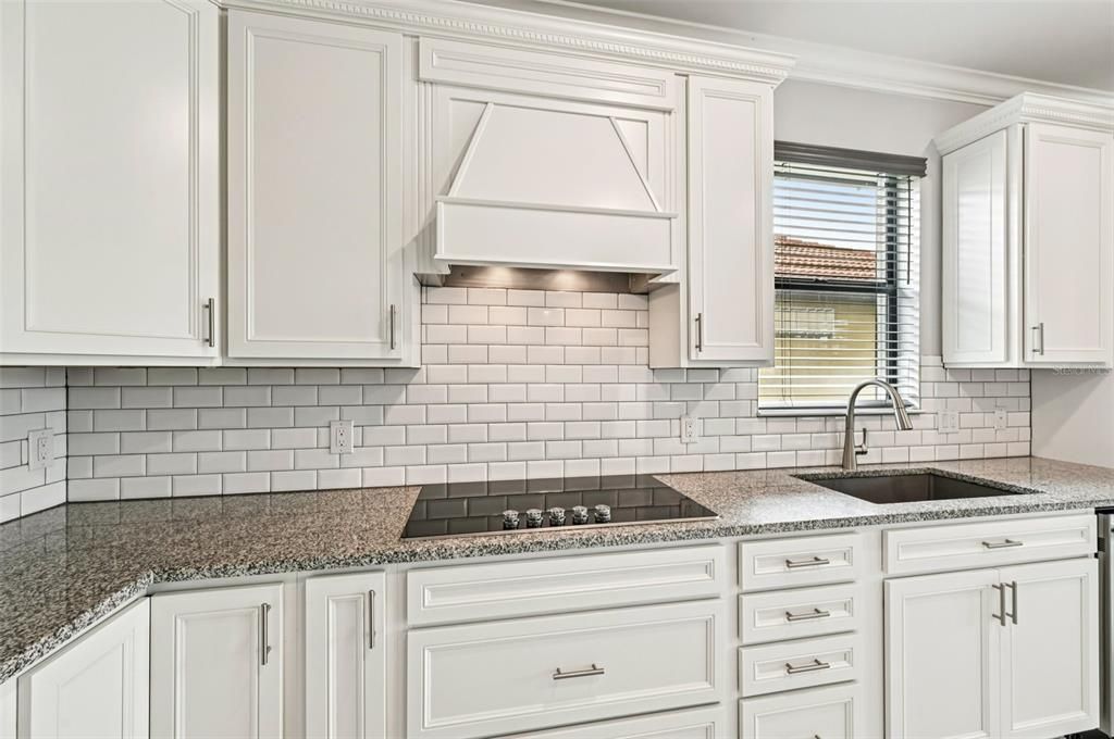 待售: $449,000 (2 贝兹, 2 浴室, 1669 平方英尺)