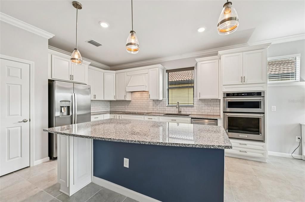 待售: $449,000 (2 贝兹, 2 浴室, 1669 平方英尺)