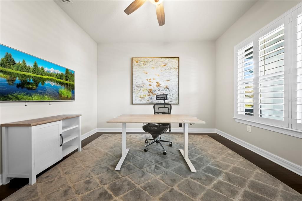 For Sale: $1,799,000 (6 beds, 4 baths, 5269 Square Feet)