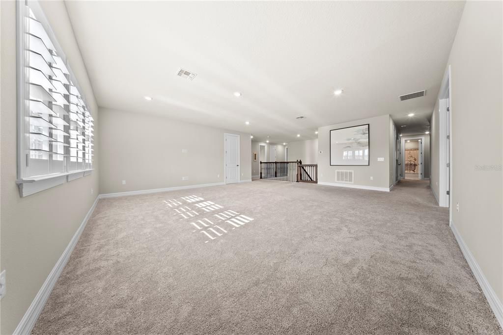 For Sale: $1,799,000 (6 beds, 4 baths, 5269 Square Feet)