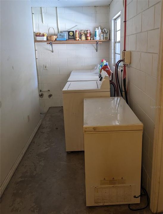 待售: $374,750 (4 贝兹, 3 浴室, 2546 平方英尺)