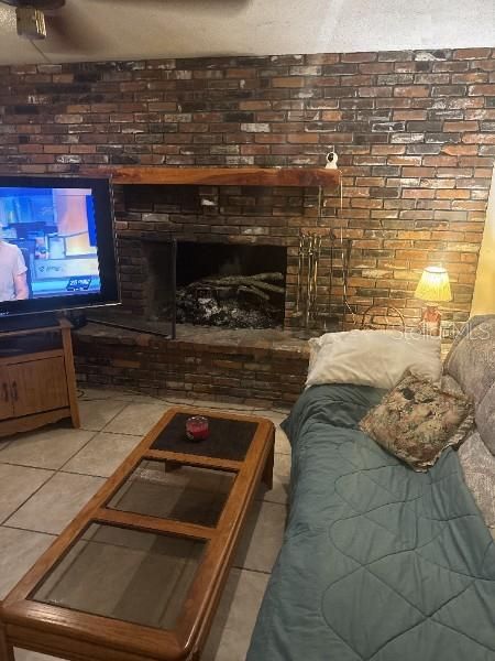 待售: $374,750 (4 贝兹, 3 浴室, 2546 平方英尺)