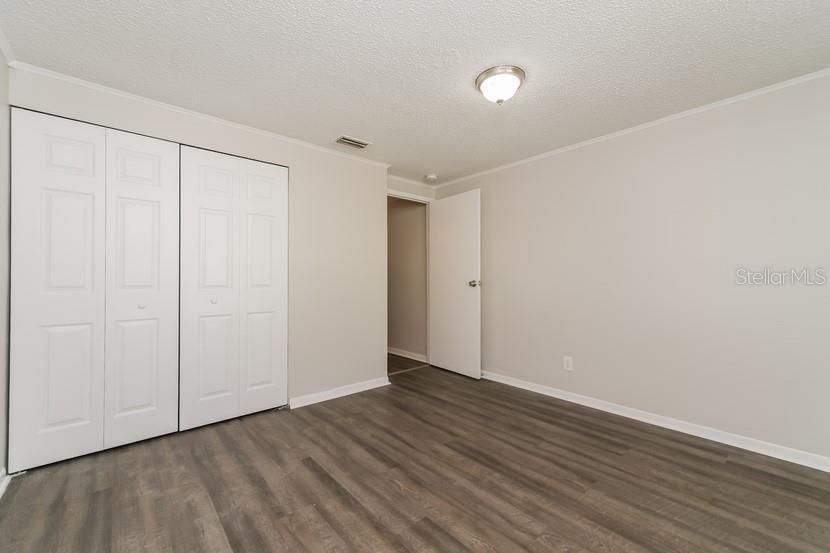 待售: $249,000 (3 贝兹, 2 浴室, 1176 平方英尺)