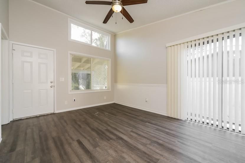 待售: $249,000 (3 贝兹, 2 浴室, 1176 平方英尺)