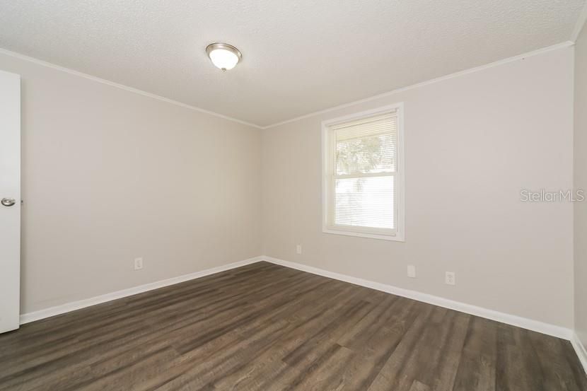 待售: $249,000 (3 贝兹, 2 浴室, 1176 平方英尺)