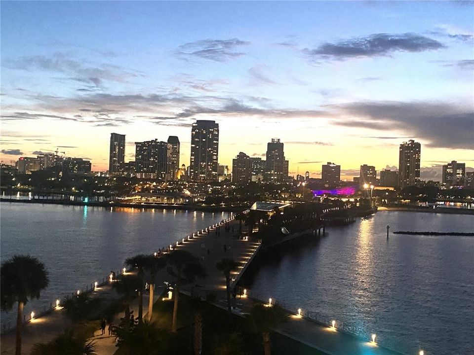 For Rent: $3,000 (2 beds, 1 baths, 852 Square Feet)