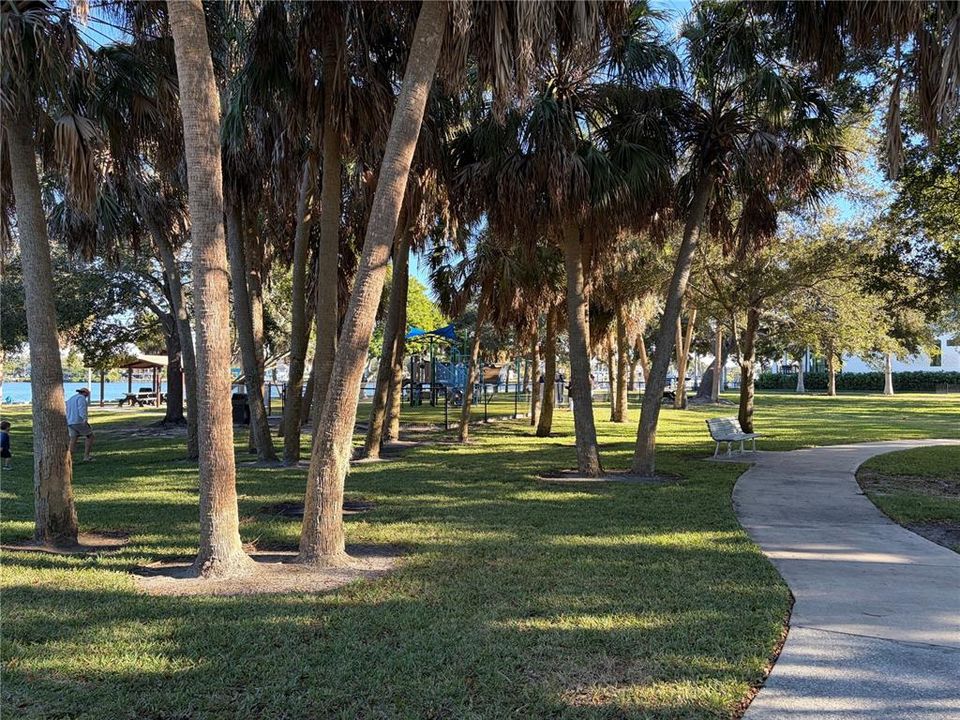 For Rent: $3,000 (2 beds, 1 baths, 852 Square Feet)