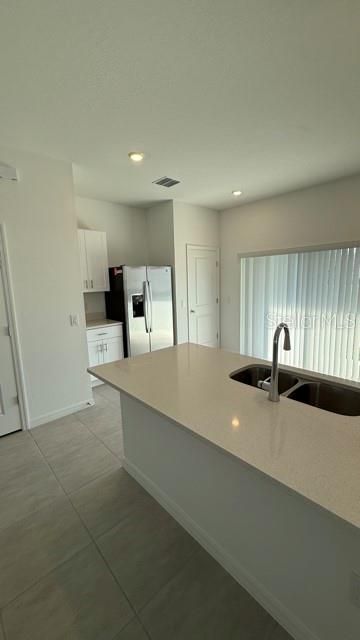 For Rent: $1,750 (2 beds, 2 baths, 1187 Square Feet)