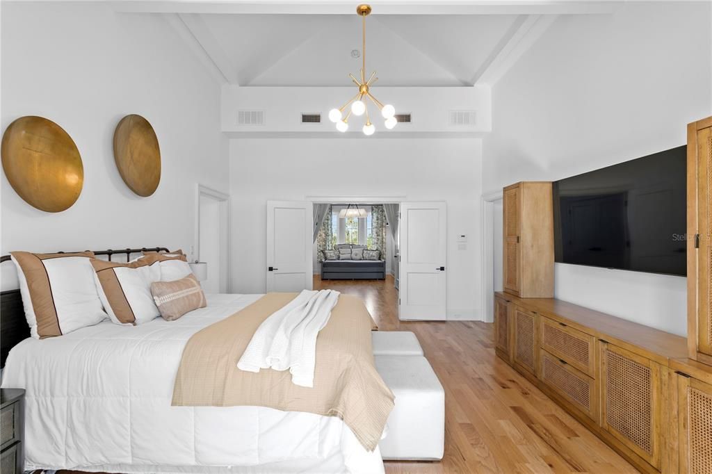 На продажу: $3,899,000 (4 спален, 4 ванн, 3480 Квадратных фут)