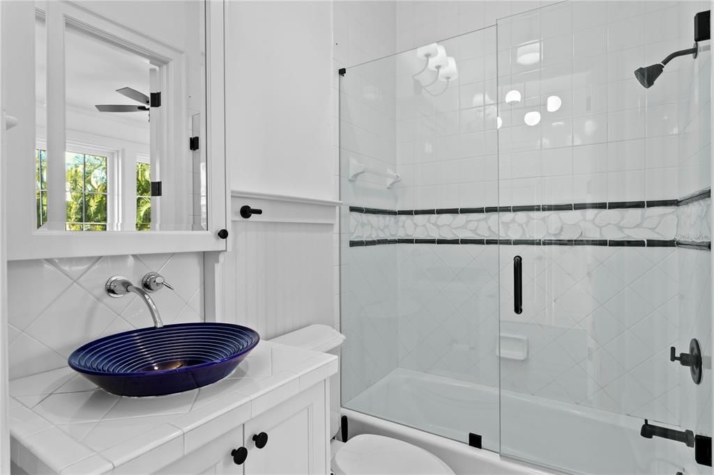 На продажу: $3,899,000 (4 спален, 4 ванн, 3480 Квадратных фут)