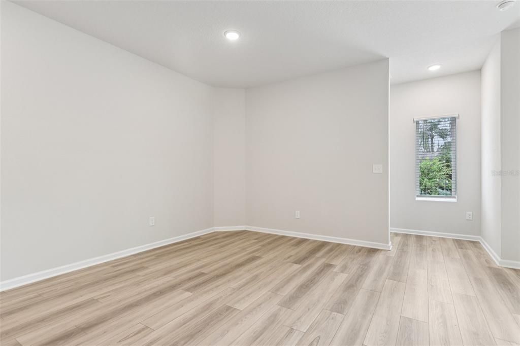 待售: $349,990 (3 贝兹, 2 浴室, 1816 平方英尺)