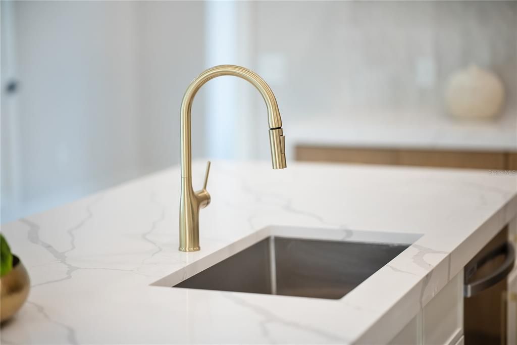 待售: $489,900 (3 贝兹, 2 浴室, 2080 平方英尺)