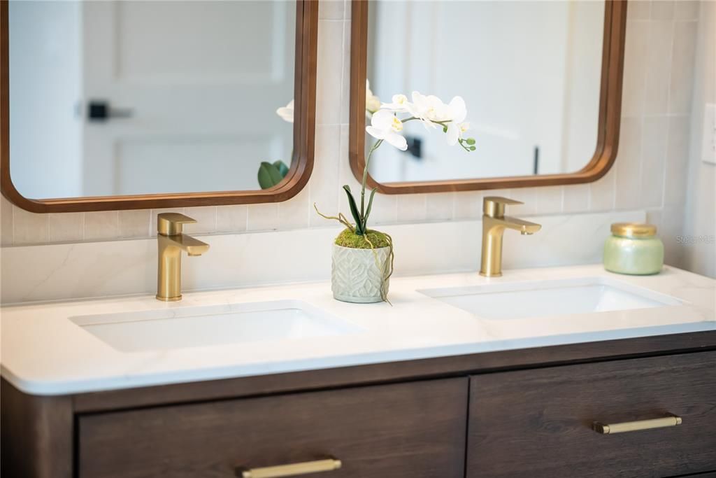 待售: $489,900 (3 贝兹, 2 浴室, 2080 平方英尺)