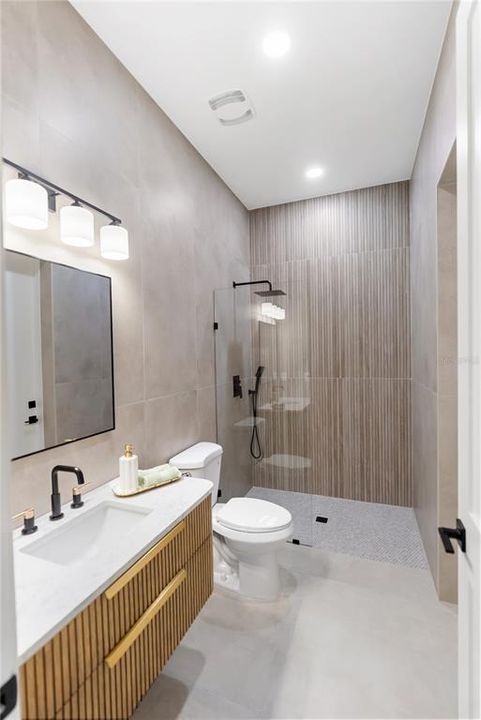 待售: $489,900 (3 贝兹, 2 浴室, 2080 平方英尺)