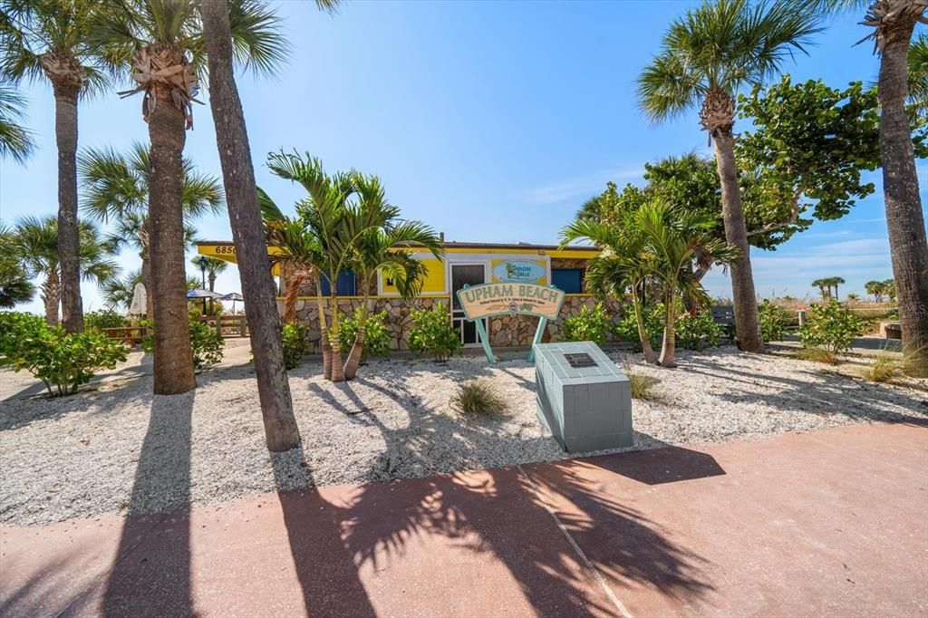 For Sale: $242,000 (1 beds, 1 baths, 595 Square Feet)