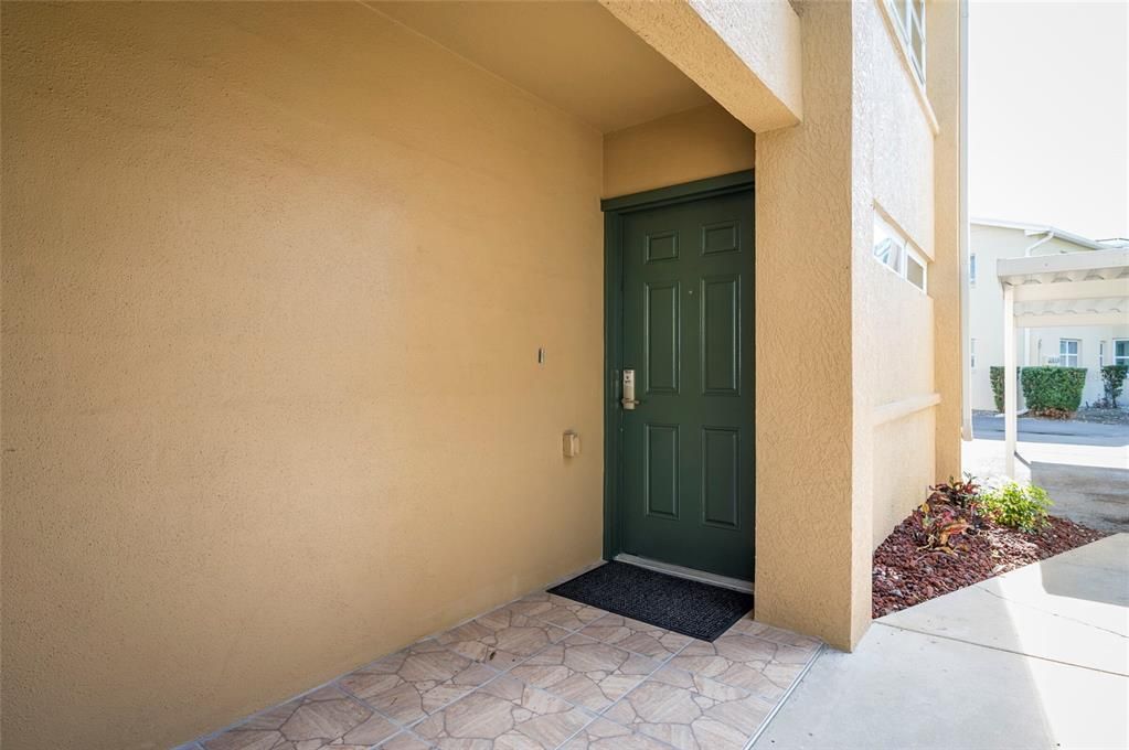 待售: $359,000 (2 贝兹, 2 浴室, 1600 平方英尺)