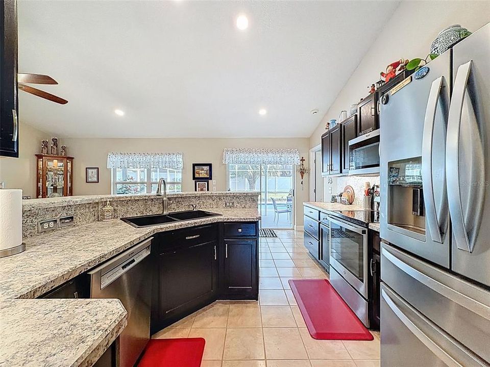 待售: $349,000 (3 贝兹, 2 浴室, 1536 平方英尺)