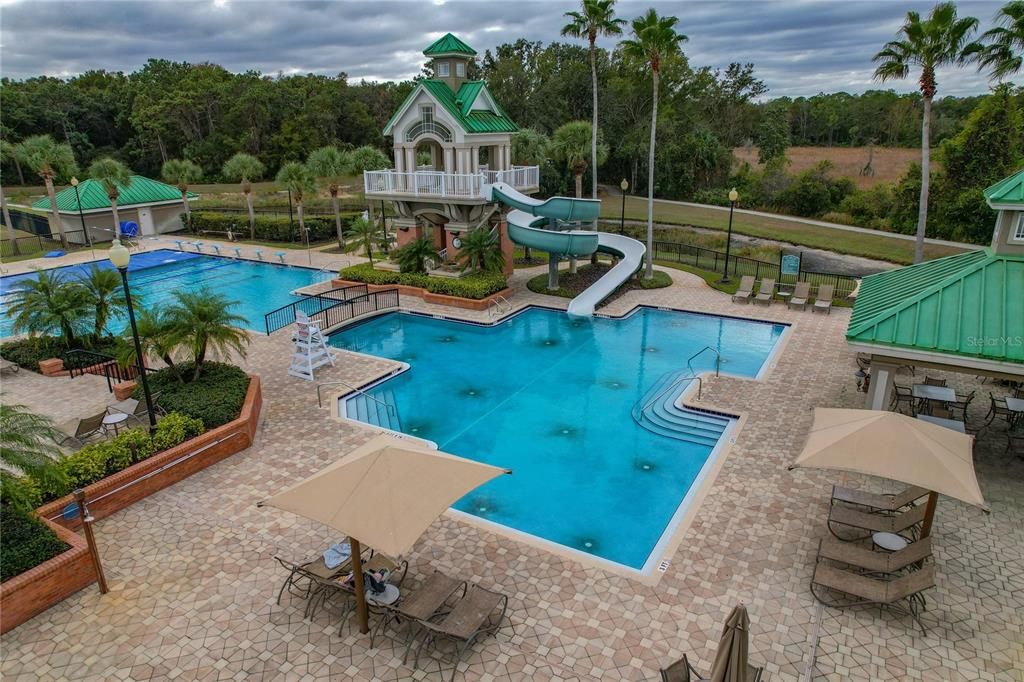 For Sale: $319,900 (3 beds, 2 baths, 1587 Square Feet)