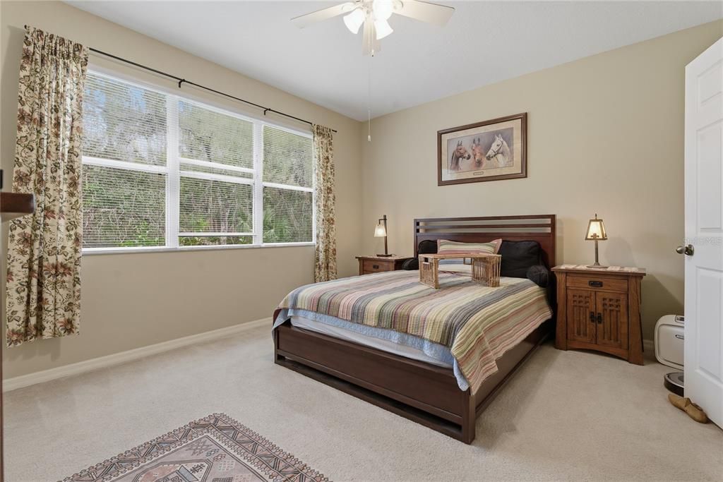 For Sale: $319,900 (3 beds, 2 baths, 1587 Square Feet)