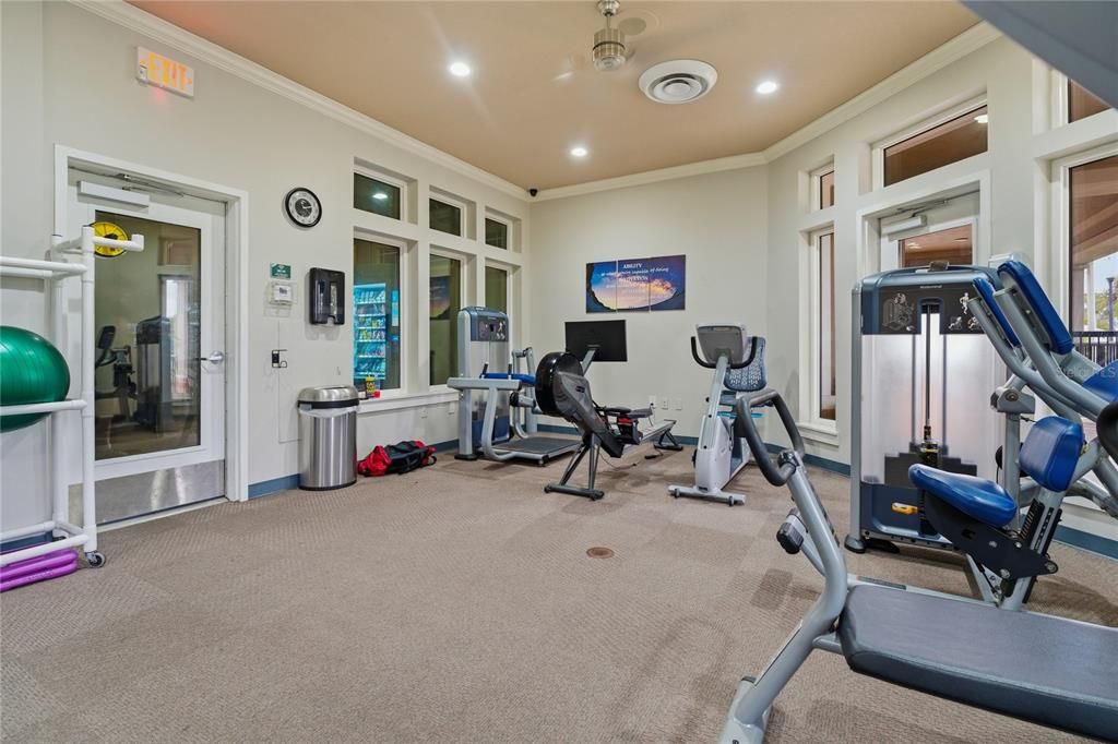 For Sale: $319,900 (3 beds, 2 baths, 1587 Square Feet)