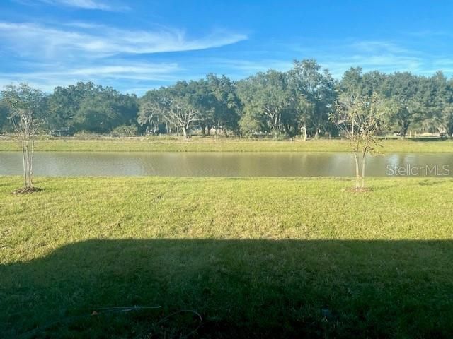 For Rent: $2,732 (5 beds, 2 baths, 2896 Square Feet)