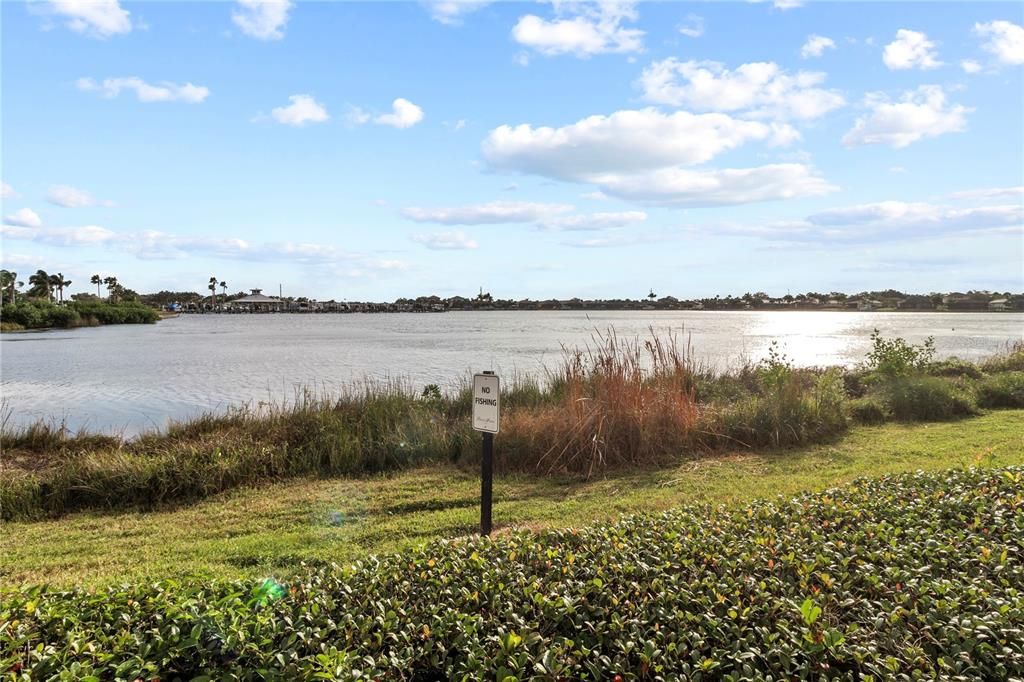 En Venta: $599,000 (3 camas, 2 baños, 1748 Pies cuadrados)