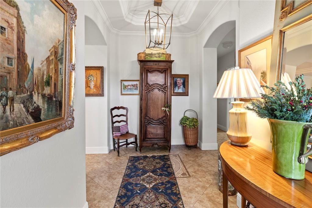 For Sale: $599,000 (3 beds, 2 baths, 1748 Square Feet)