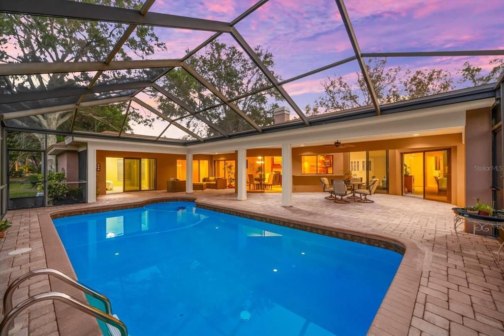 For Sale: $785,000 (3 beds, 2 baths, 2425 Square Feet)