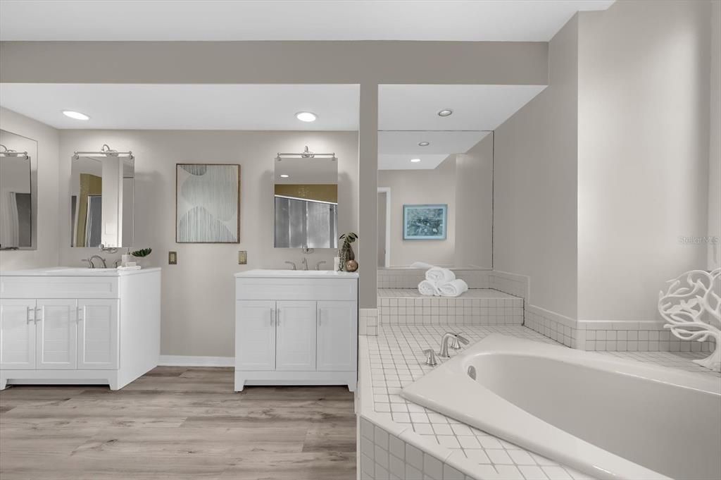 For Sale: $785,000 (3 beds, 2 baths, 2425 Square Feet)