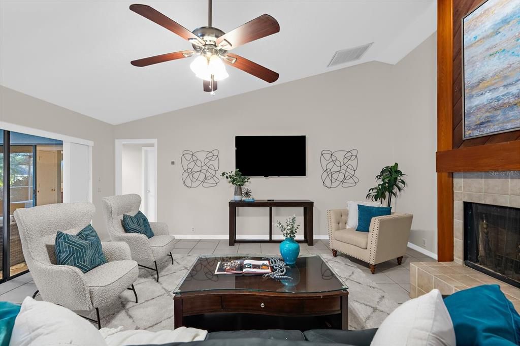 For Sale: $785,000 (3 beds, 2 baths, 2425 Square Feet)