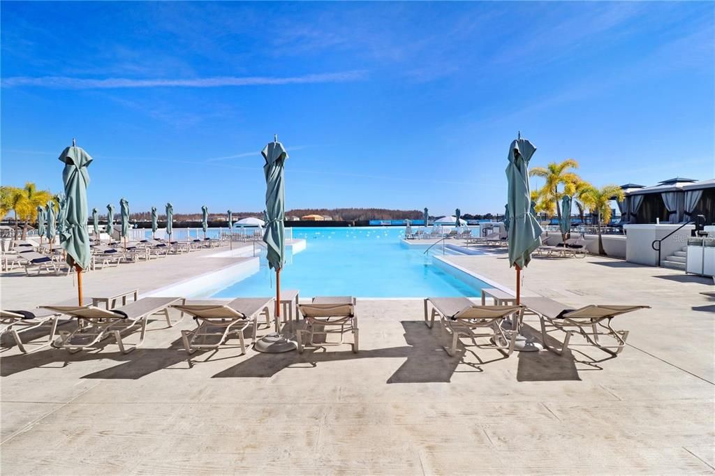 Под контрактом: $290,000 (3 спален, 2 ванн, 1597 Квадратных фут)