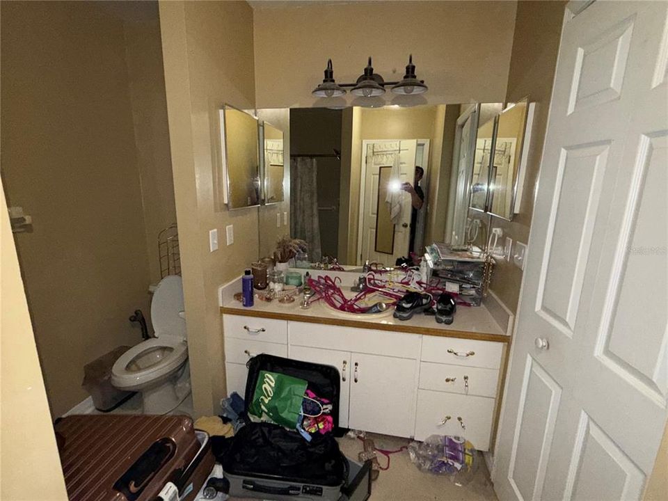 For Sale: $315,000 (3 beds, 2 baths, 2088 Square Feet)