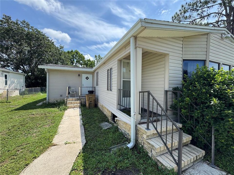 En Venta: $135,000 (3 camas, 2 baños, 1447 Pies cuadrados)