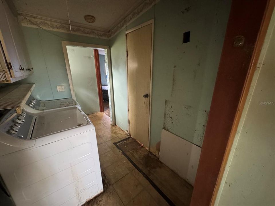 En Venta: $135,000 (3 camas, 2 baños, 1447 Pies cuadrados)