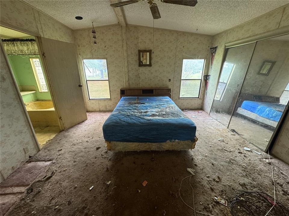 En Venta: $135,000 (3 camas, 2 baños, 1447 Pies cuadrados)