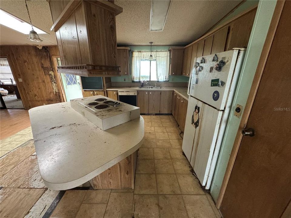 En Venta: $135,000 (3 camas, 2 baños, 1447 Pies cuadrados)