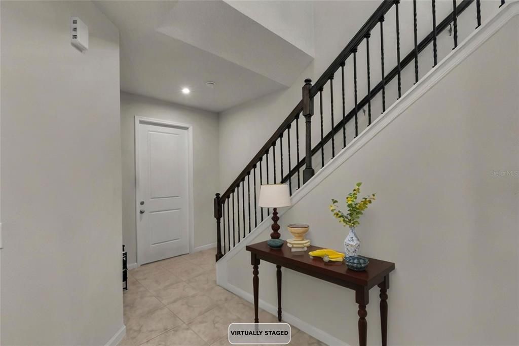 En Venta: $439,900 (4 camas, 3 baños, 2335 Pies cuadrados)