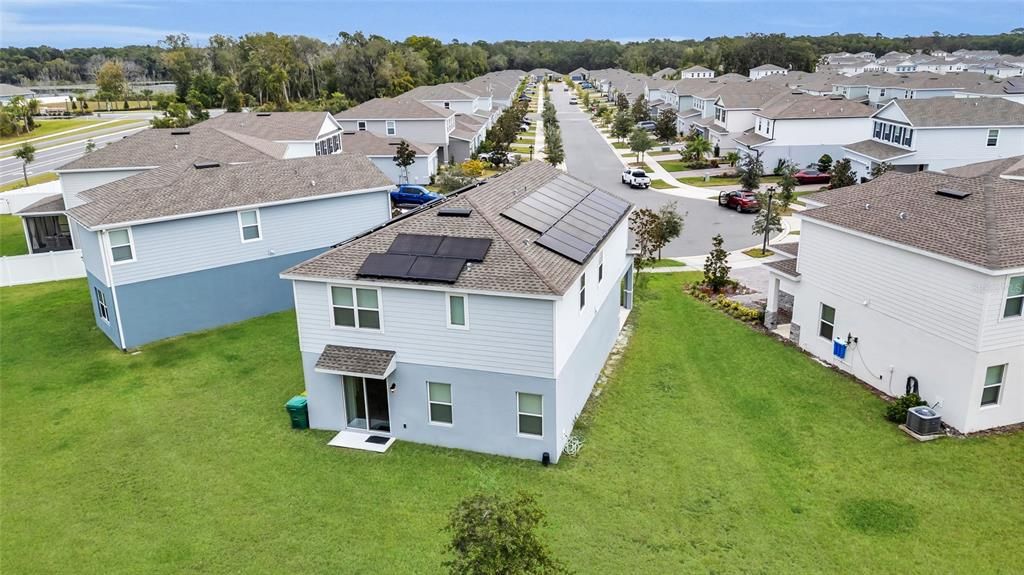 En Venta: $439,900 (4 camas, 3 baños, 2335 Pies cuadrados)