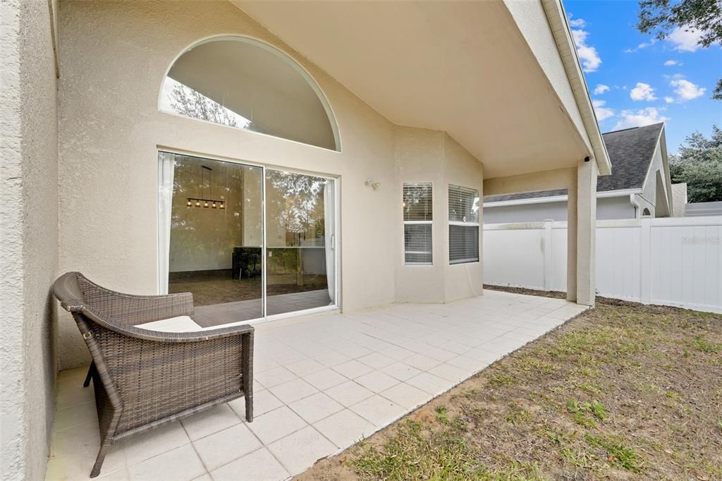 For Rent: $2,700 (3 beds, 2 baths, 1728 Square Feet)