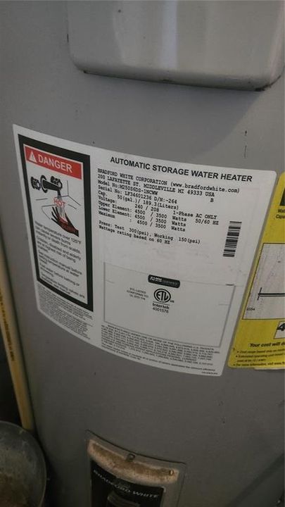 En Venta: $280,000 (2 camas, 1 baños, 938 Pies cuadrados)