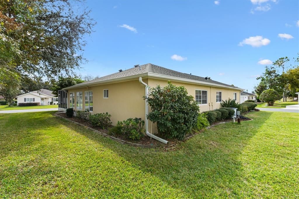 For Sale: $250,000 (3 beds, 2 baths, 1760 Square Feet)