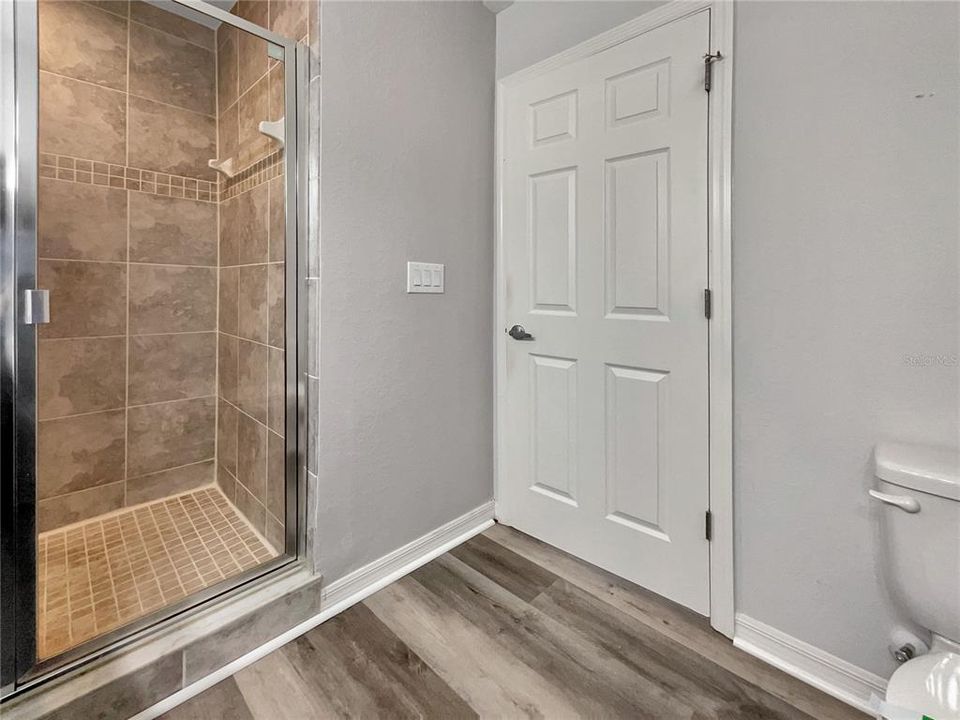 En Venta: $320,000 (3 camas, 2 baños, 1758 Pies cuadrados)