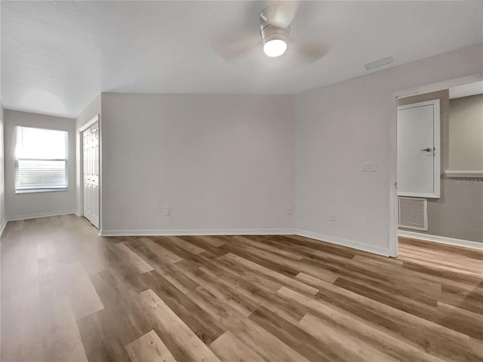 En Venta: $320,000 (3 camas, 2 baños, 1758 Pies cuadrados)