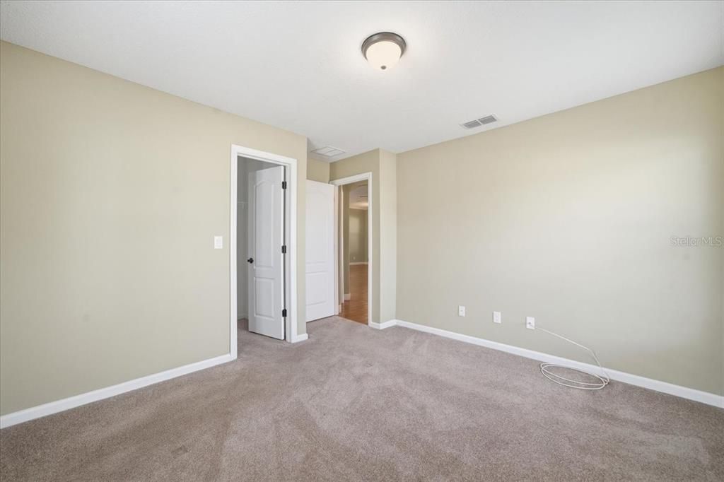 En Venta: $455,000 (3 camas, 2 baños, 2182 Pies cuadrados)